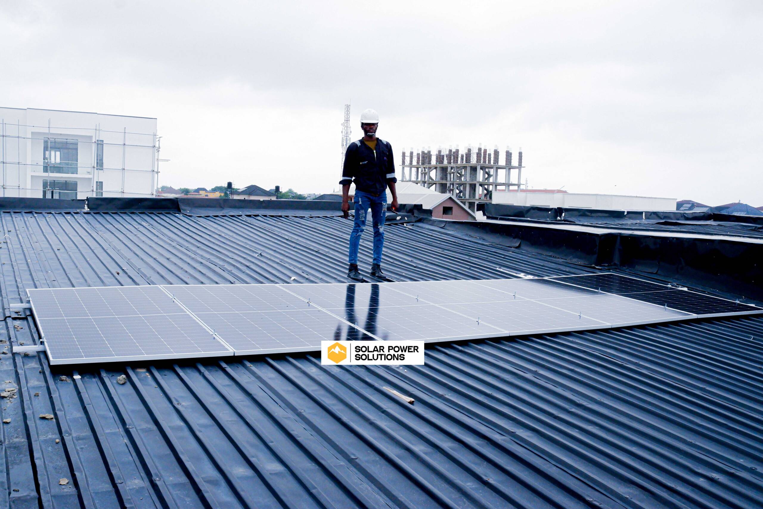 5KVA SOLAR SYSTEM WITH 10KWH LITHIUM BATTERY INSTALLATION – BAKARA ESTATE AGUNGI